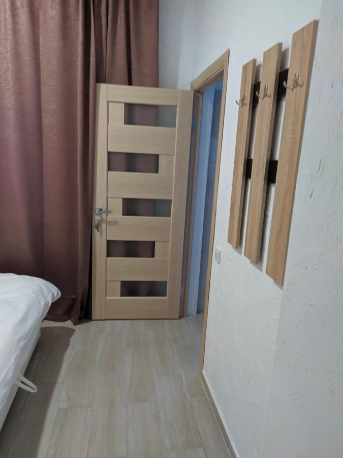 切尔诺夫策 Mirage酒店 外观 照片